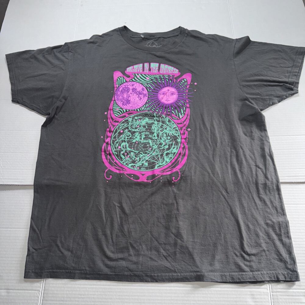 Hi-Res Short Sleeve Gray T Shirt, Universe Print XXL Unisex Adults